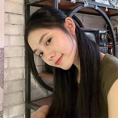 姹紫嫣红碧绿波
