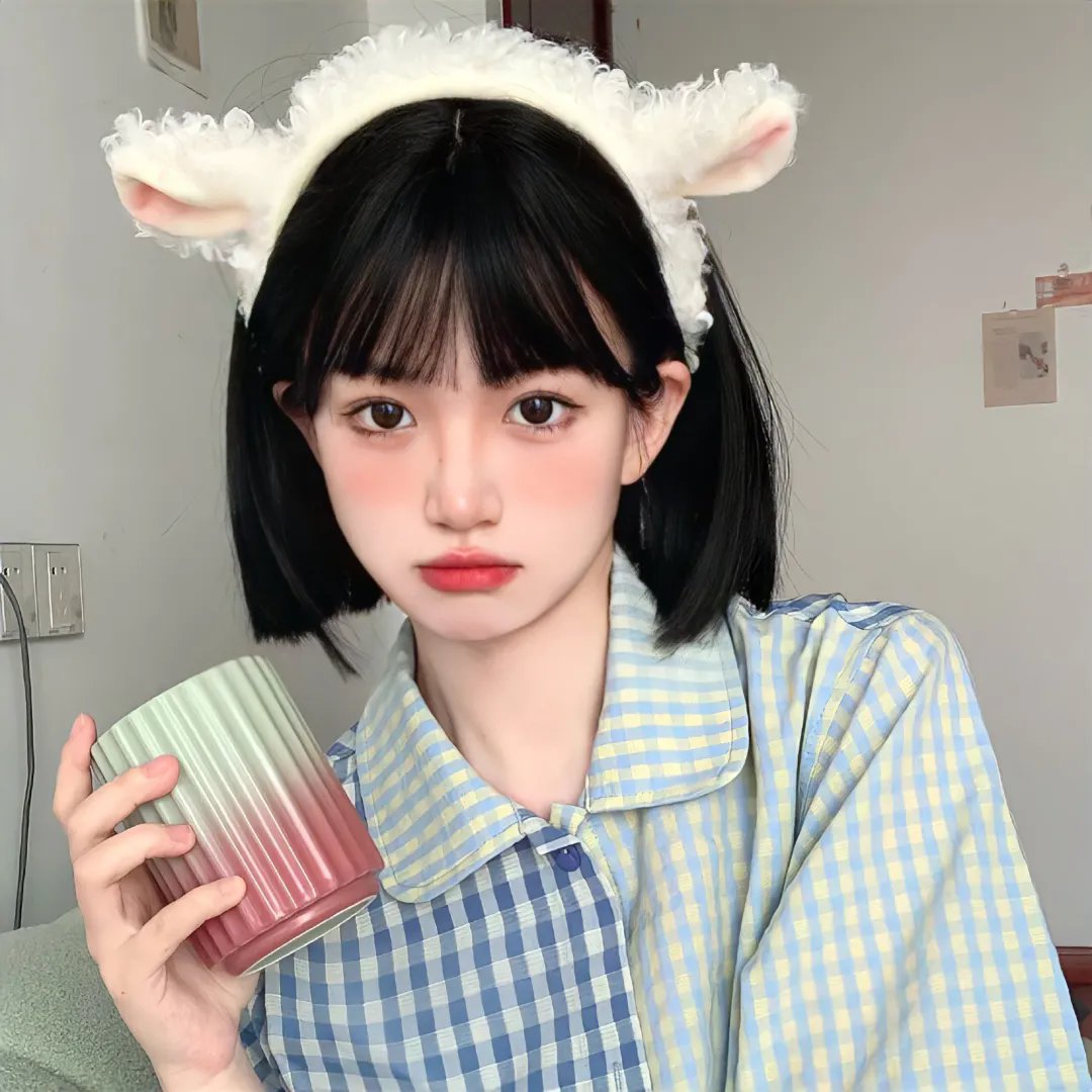 美丽笨女人